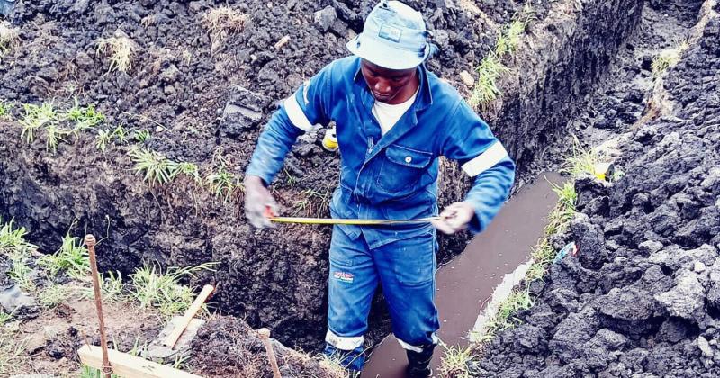 Російська сторона звернулася до Зімбабве з проханням надати спеціалістів у сфері будівництва через нестачу робочої сили.