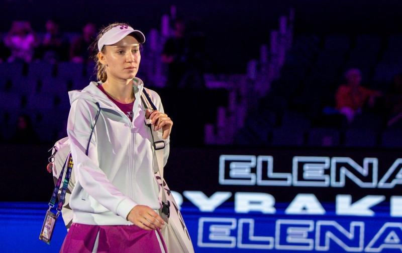 Рибакіна першою позбулася можливості виграти титул WTA Finals.