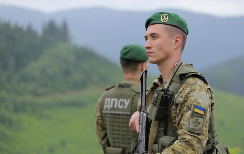 В Україні відбудуться зміни в правилах проходження військової служби в Державній прикордонній службі: подробиці.